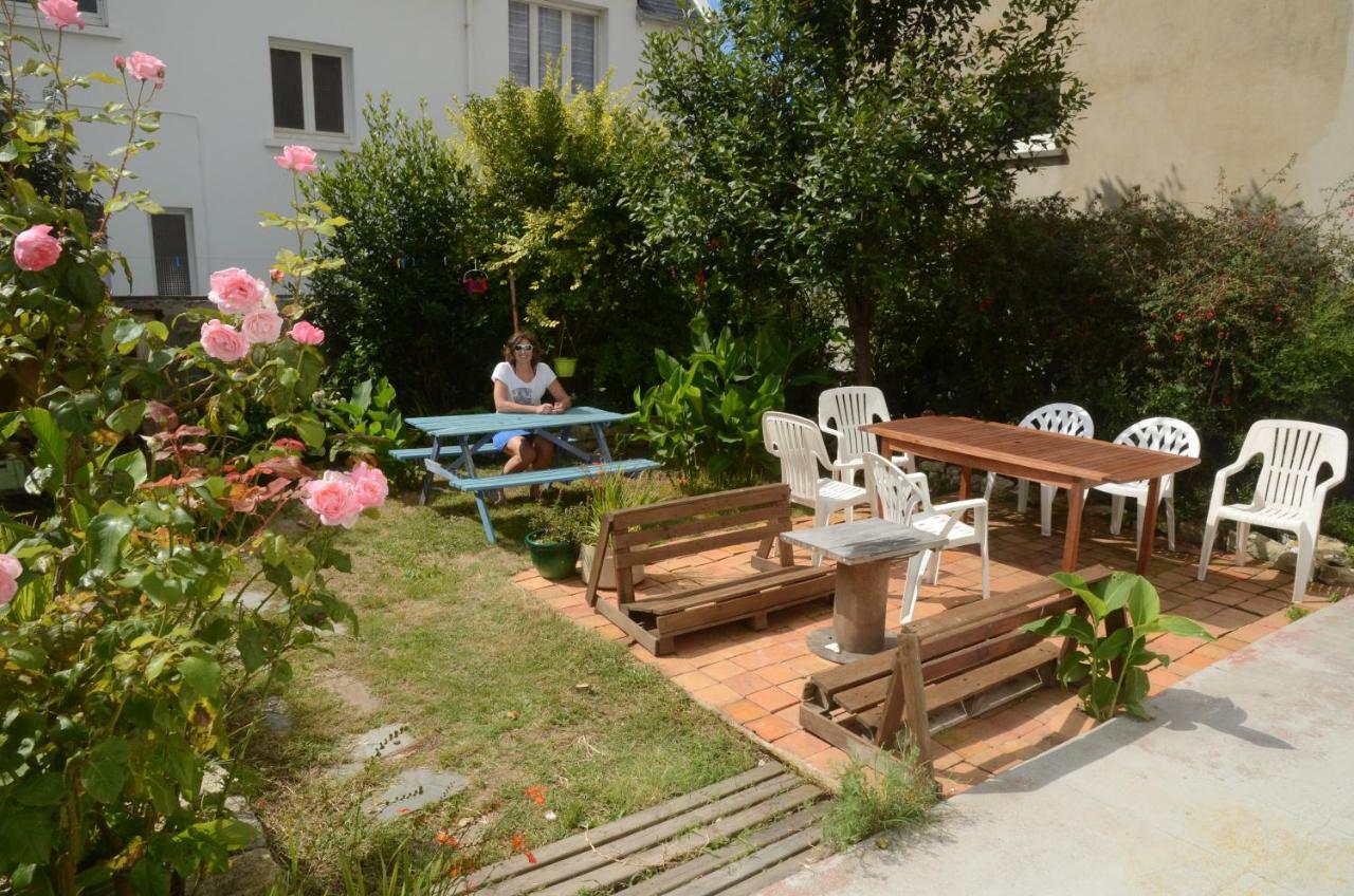 Bigouden Backpacker Hostel Tréffiagat Buitenkant foto